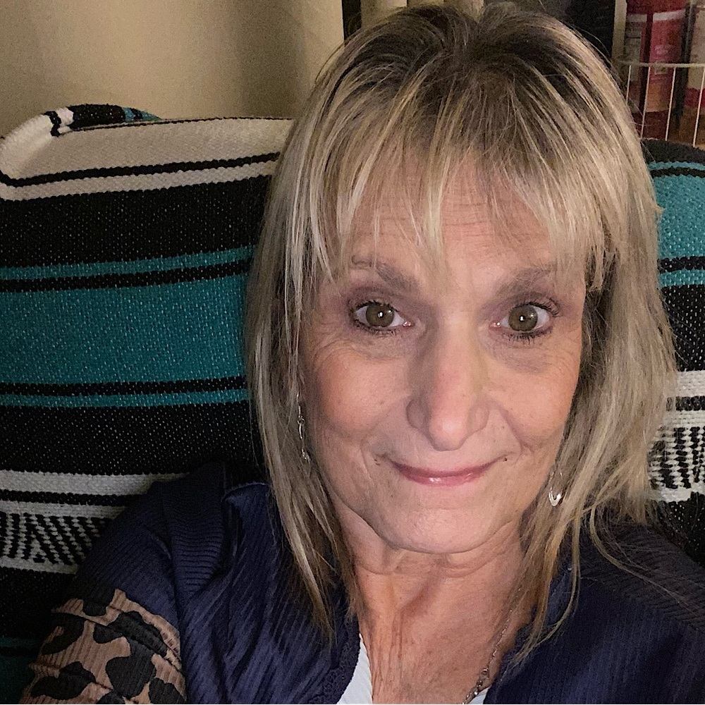 Meet your Posher, Vicki